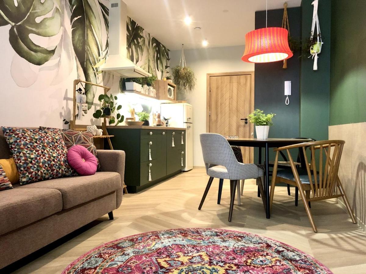 Sky Roof Apartments ビエルスコ・ビアバ エクステリア 写真
